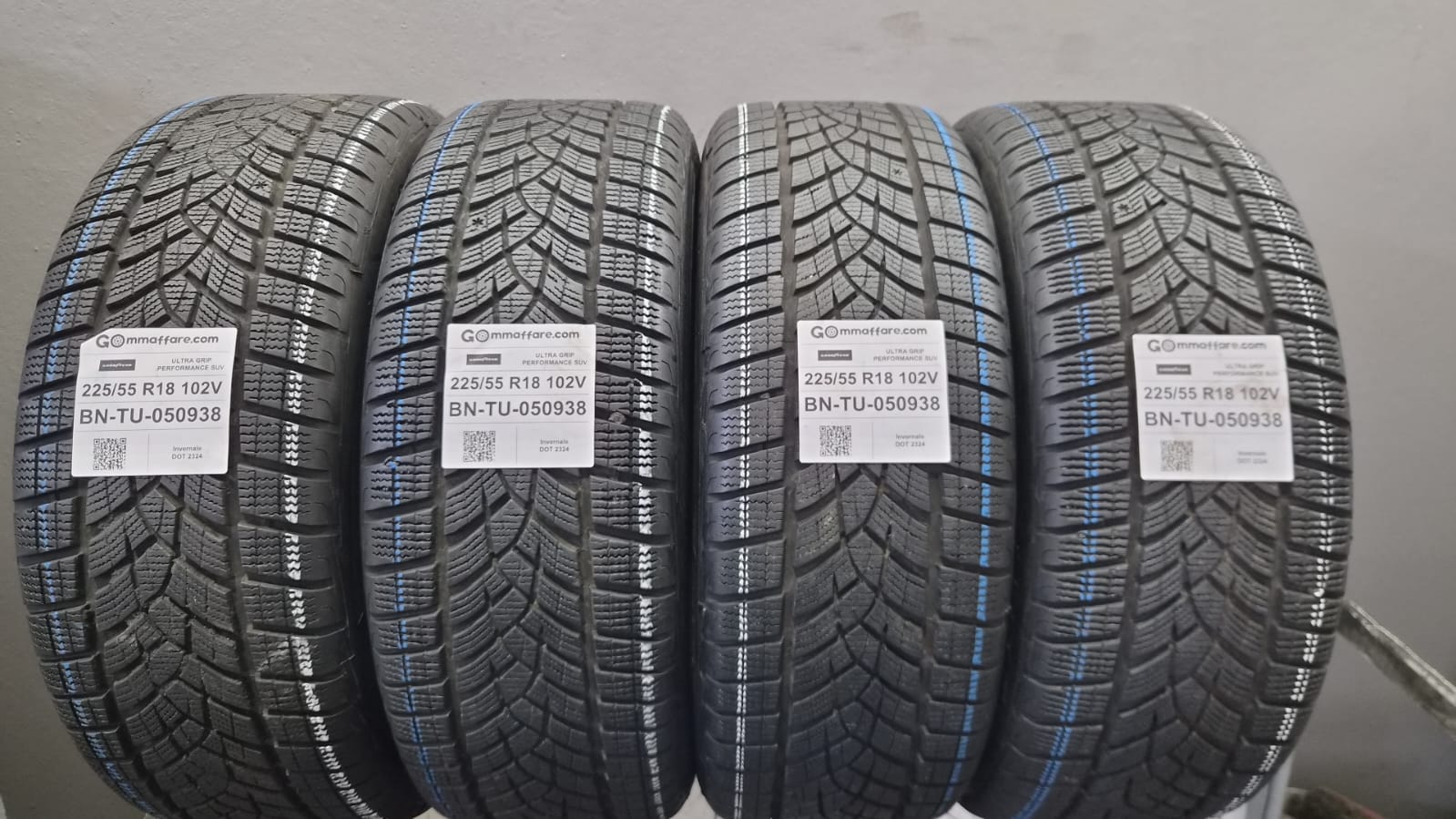 Goodyear ULTRA GRIP PERFORMANCE SUV